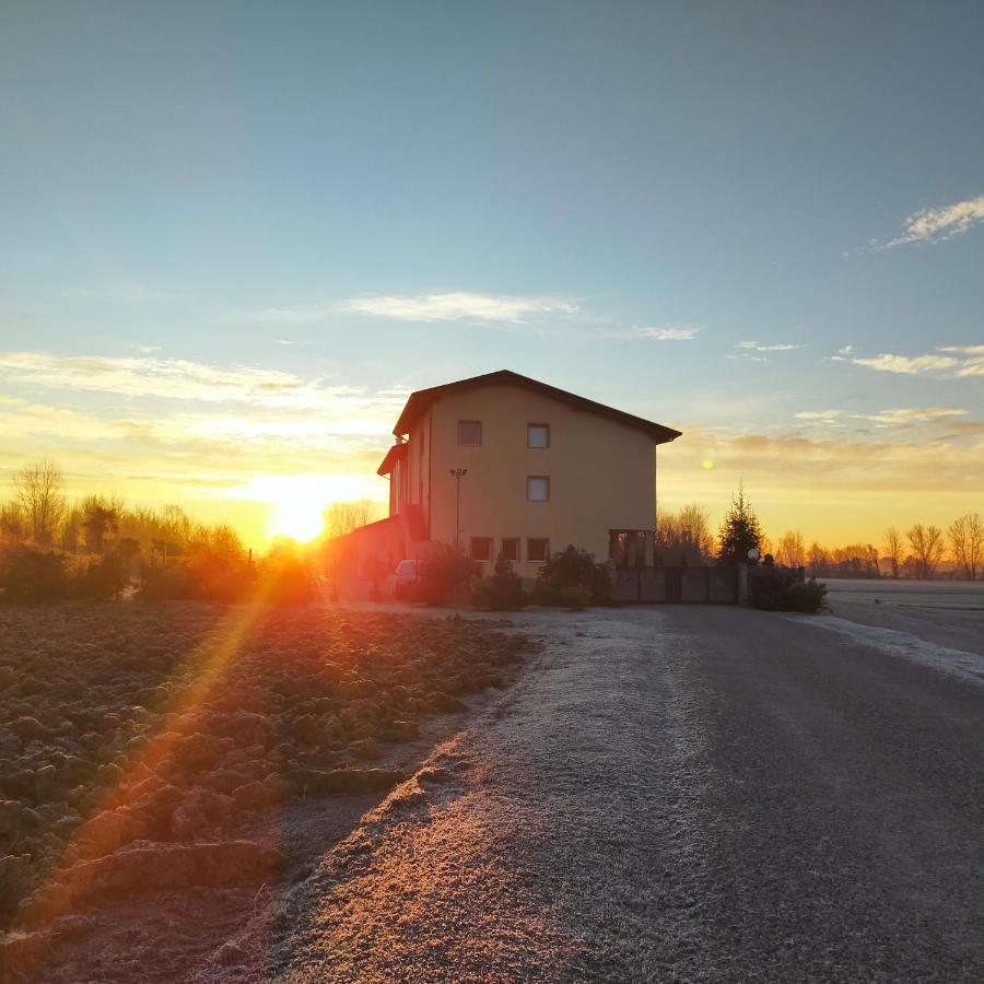 Al Cavaliere Villa Pordenone Buitenkant foto